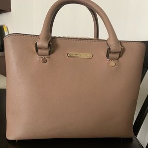 Michael Kors handbag tan